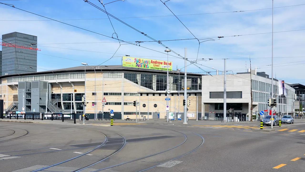 Hallenstadion